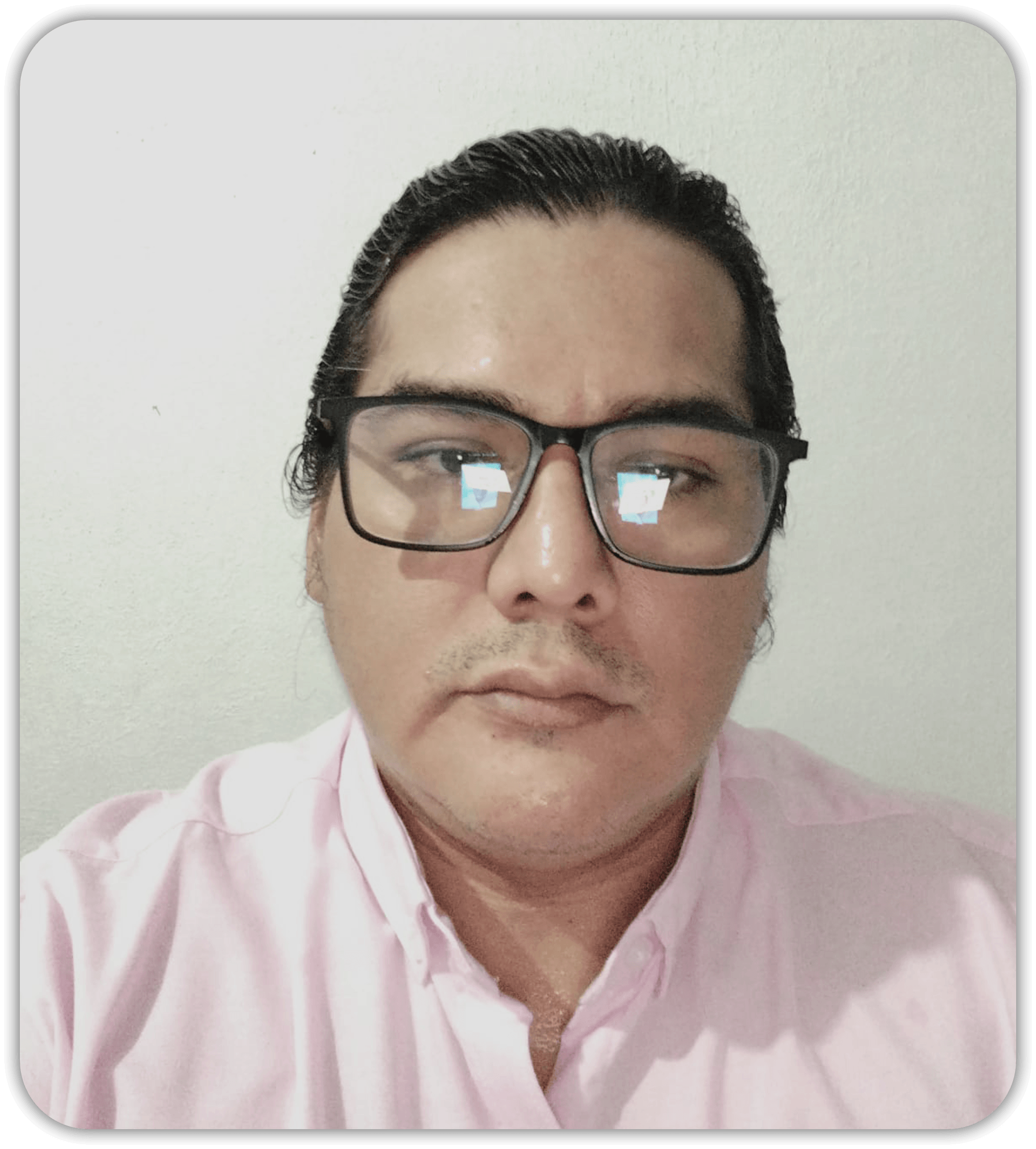 Juan Carlos Chaufon Cruz | Jefe de Soporte Técnico
